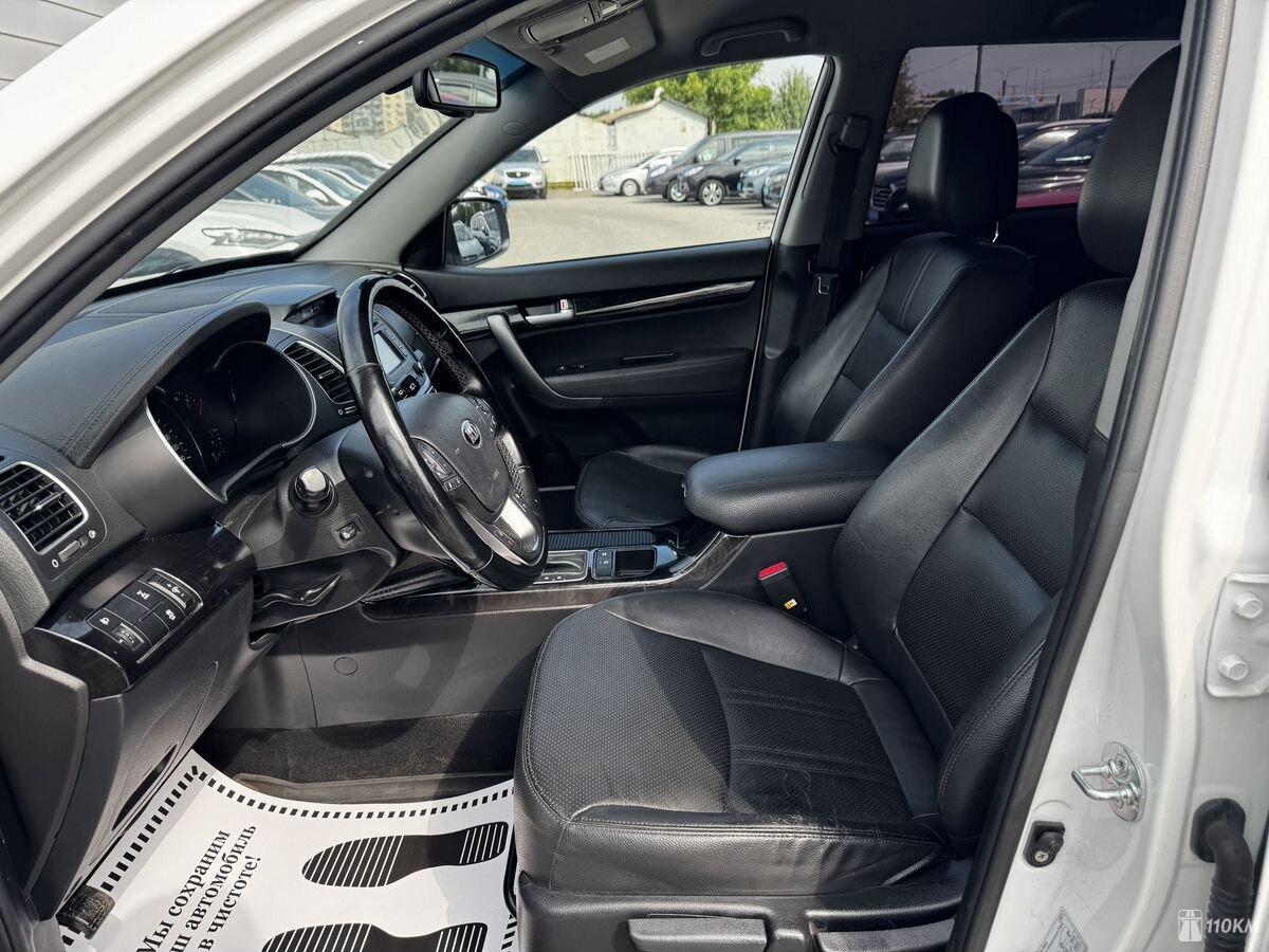 KIA, Sorento, 2199, 197, бензин, внедорожник, автомат, полный привод, среднее состояние, левый, белый, 2 499 000 ₽